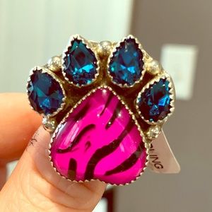 🛑SOLD🛑 M&S paw print sterling silver ring 8